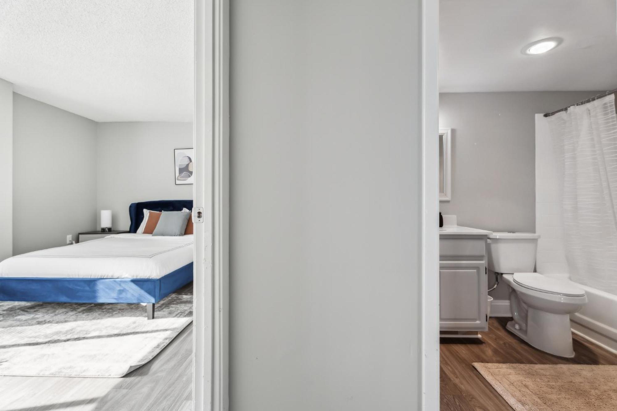 Legacy At Imperial Village 317 I 2 Bed 2 Bath *